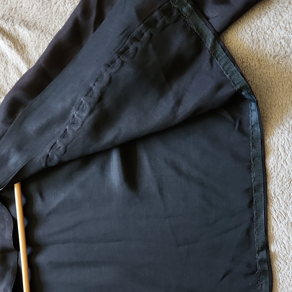 Black bolero jacket Sz M cropped open front loop detail shrug office cocktails - Picture 13 of 16